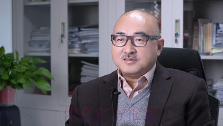 佟立新会见国际皮划艇联合会主席